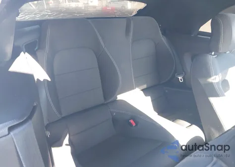 2016 Ford Mustang V6 из США, поврежденный, VIN 1FATP8EMXG5295601